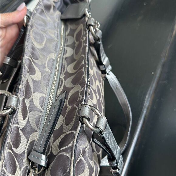 Coach Black and Gray Signature Tote - Picture 10 of 12